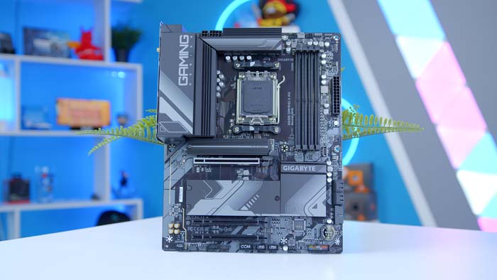 Gigabyte B650 Gaming X AX Wide