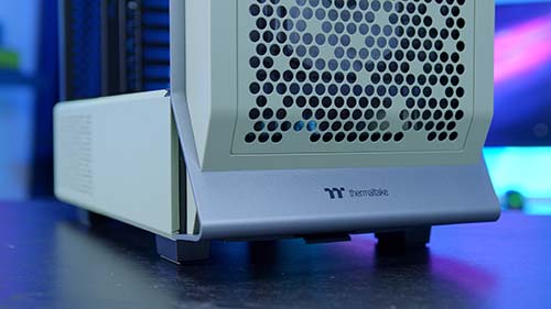 PI_Ceres 300 TG ARGB (Green) Thermaltake Logo Front